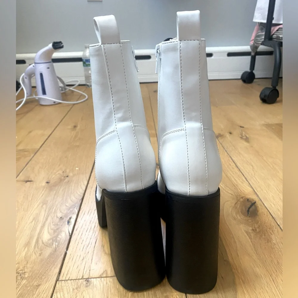 Steve Madden Black and White Platform Block Heel Combat Boots - Picture 4 of 9